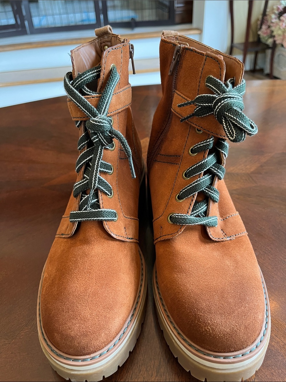 Naturalizer Men's Tan Suede Chukka Boots with Green Laces